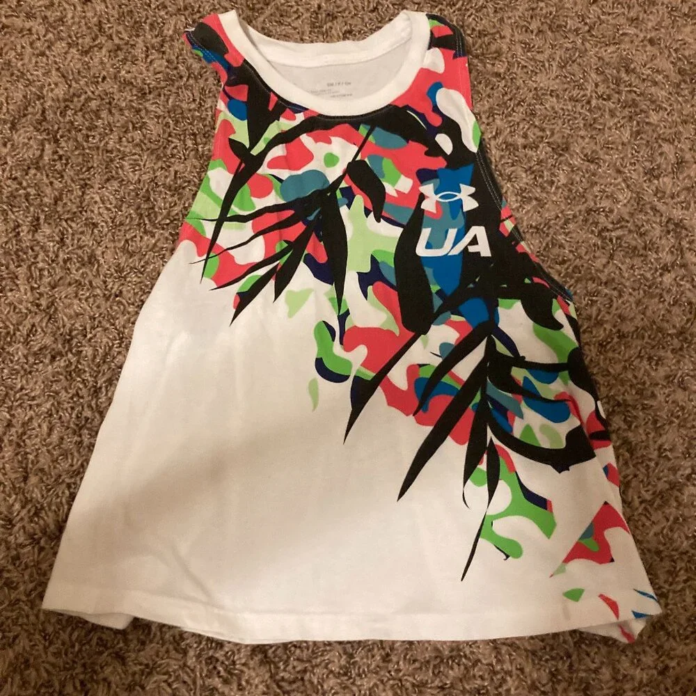 Under Armour White Athletic Tank Top Small Sleeveless Heatgear Loose Floral